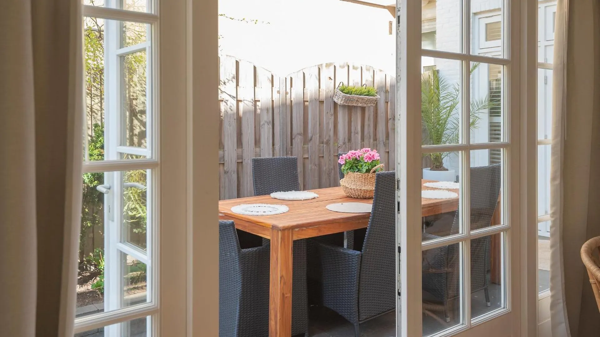 Boutique Pension Bennekom - Studio'S & Apartment Zandvoort
