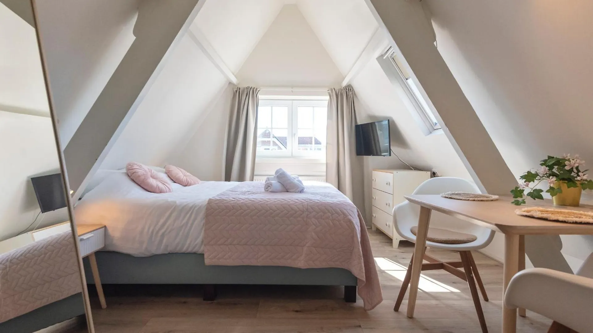 Boutique Pension Bennekom - Studio'S & Apartment Zandvoort